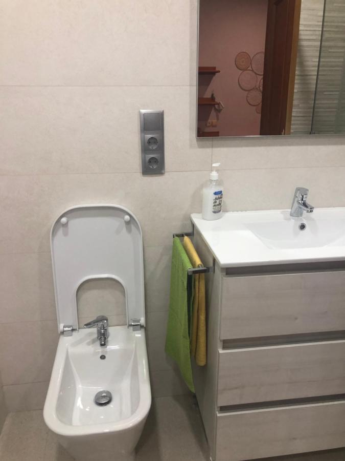 Torreperea- Piso Completo Villa Jaén Exteriör bild