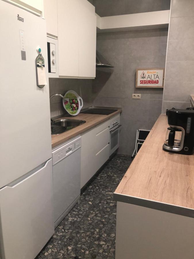 Torreperea- Piso Completo Villa Jaén Exteriör bild