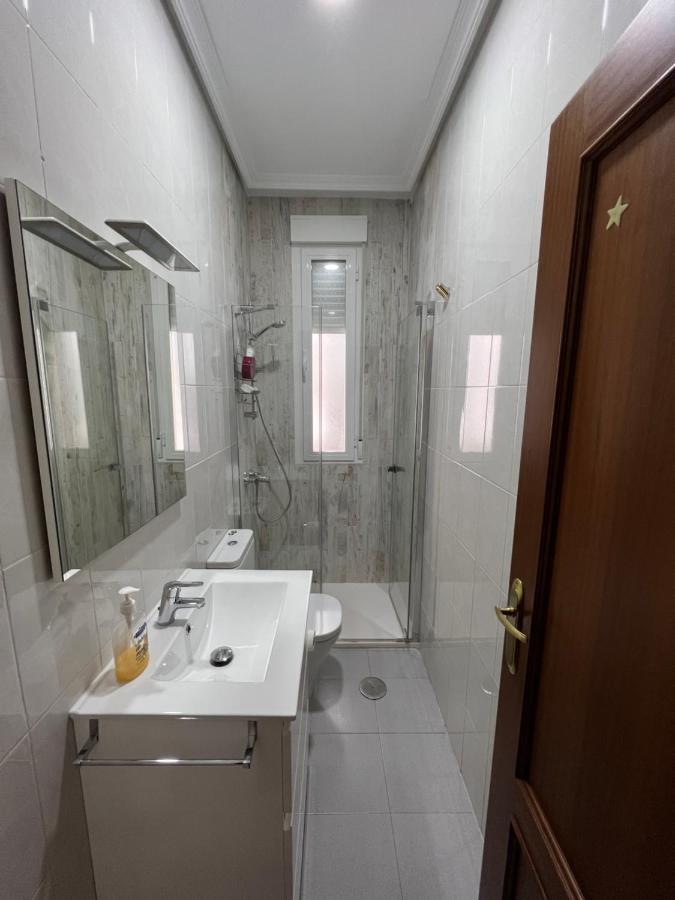 Torreperea- Piso Completo Villa Jaén Exteriör bild